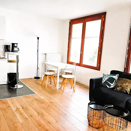 Apartment 3 Pieces, Paris-stade,parking Saint-Denis (Seine-Saint-Denis)