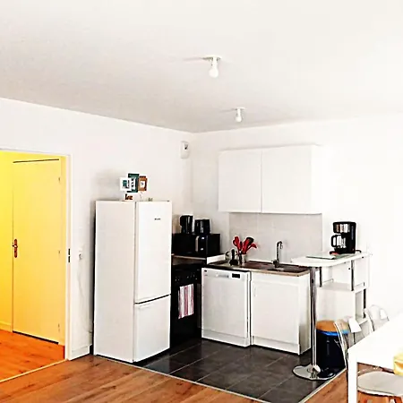 3 Pieces, Paris-stade,parking *